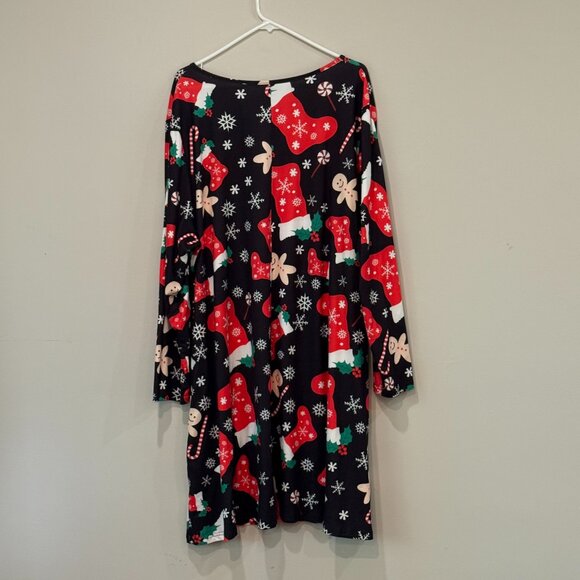 Merry Christmas - Party Dress! - Picture 5 of 5